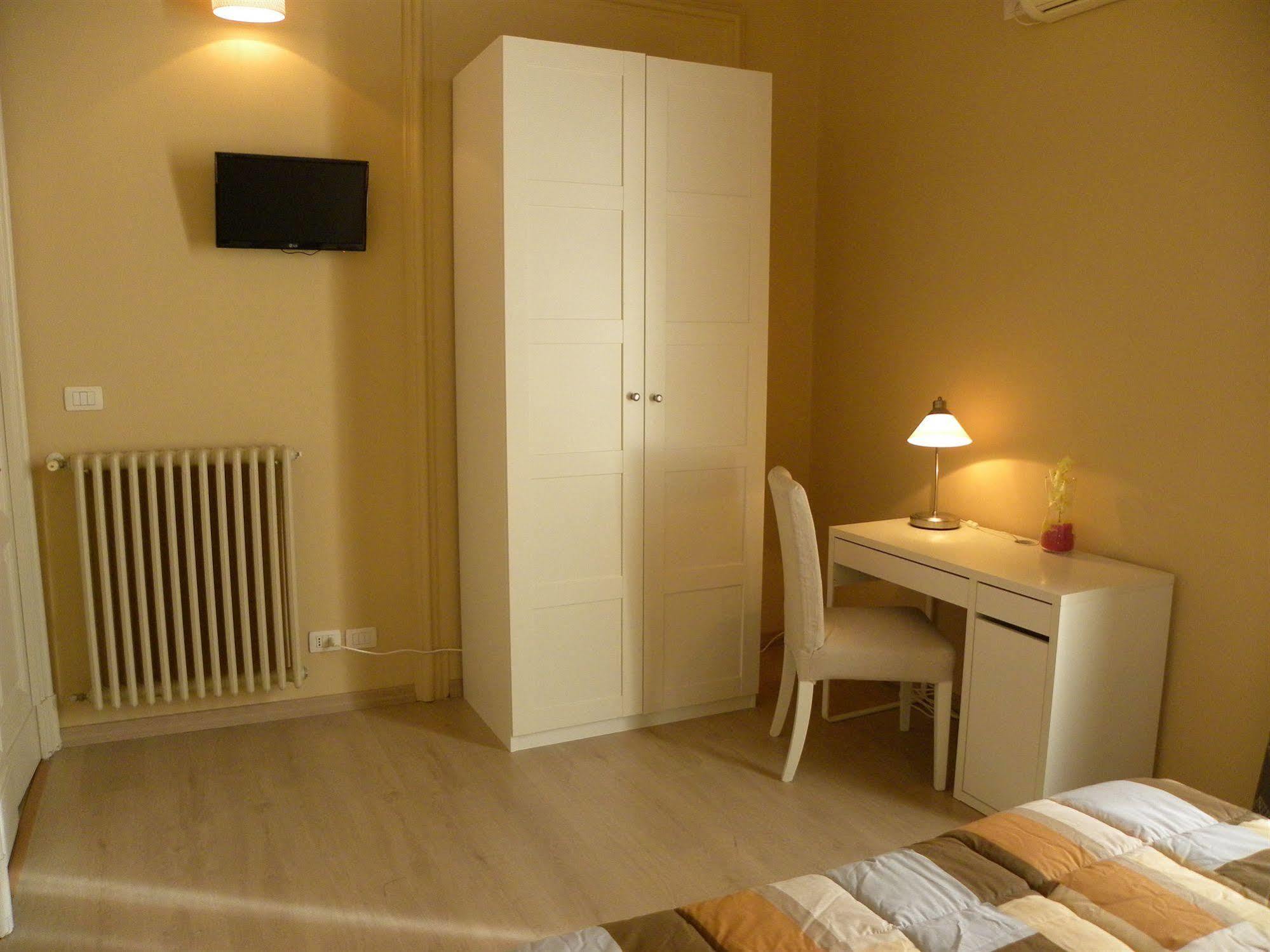 B&B Residenza Umberto Catane Extérieur photo